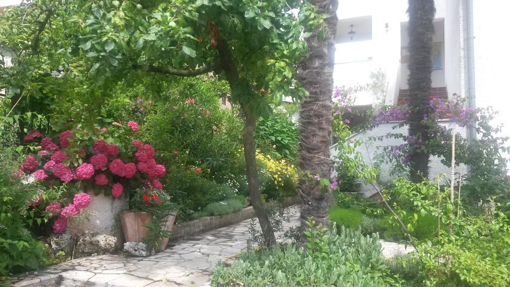 Apartments Fabac Porec Esterno foto